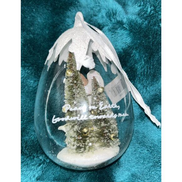 Foundations Enesco Karen Hahn Ornament Angel in Glass Snow Globe Egg Shaped 2008 - Picture 2 of 7